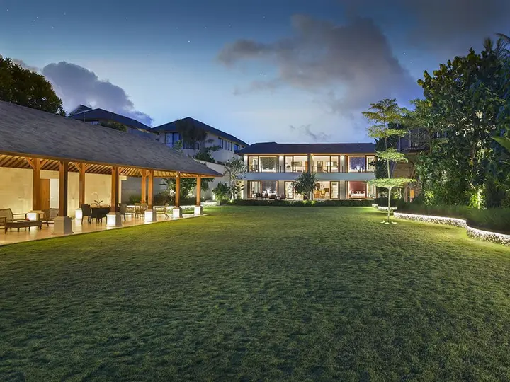 Унгасан: Pandawa Cliff Estate