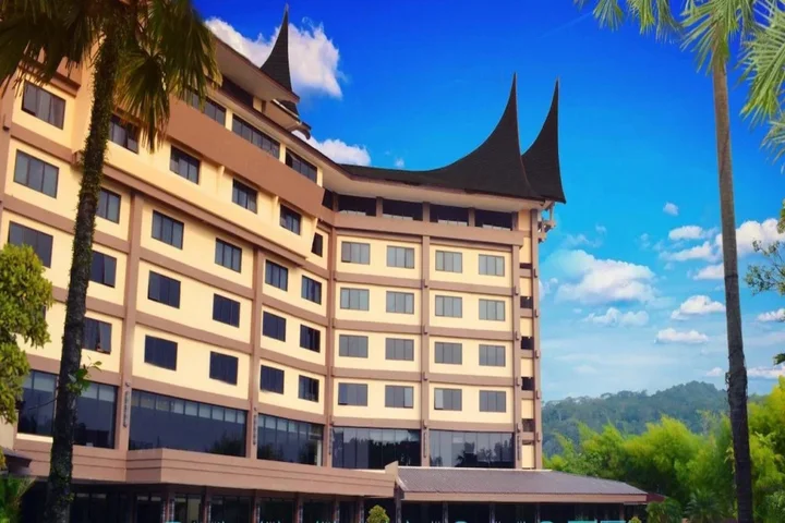 Паданг: Kyriad Bumiminang Hotel