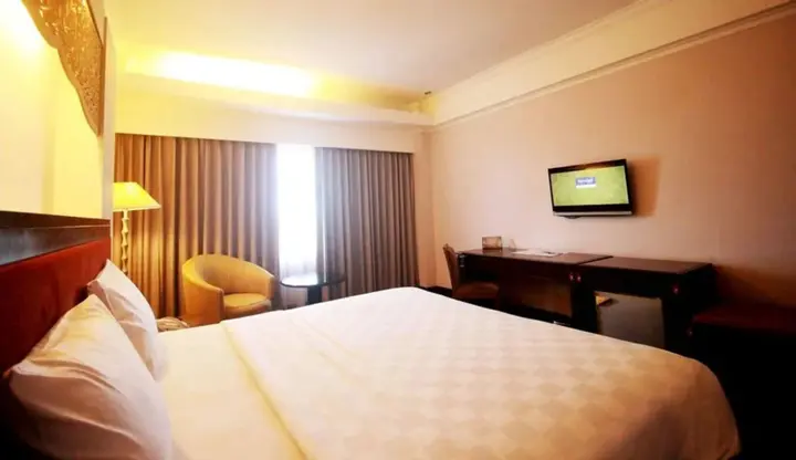 Паданг: Kyriad Bumiminang Hotel