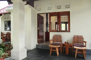 Кута: Puri Rinjani Bungalows