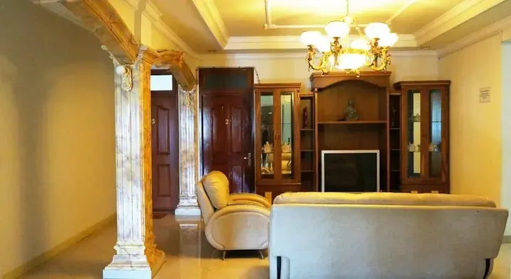 Паданг: Golden Homestay