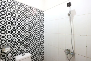 Батуретно: Tembok Batu Residence