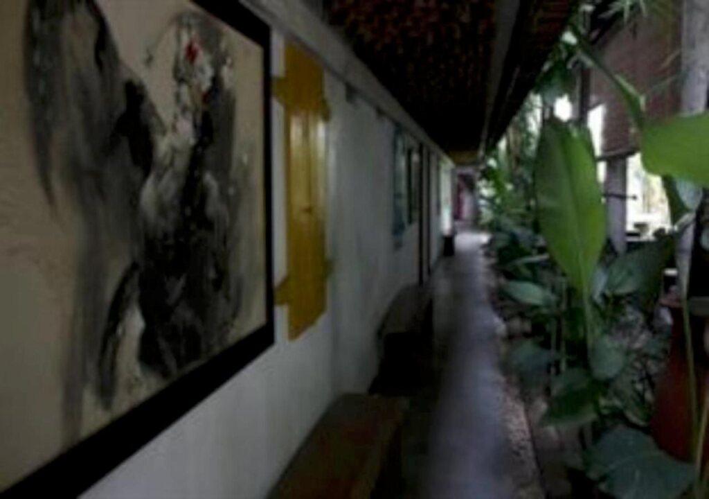 Бандунг: Flores Gallery Hotel