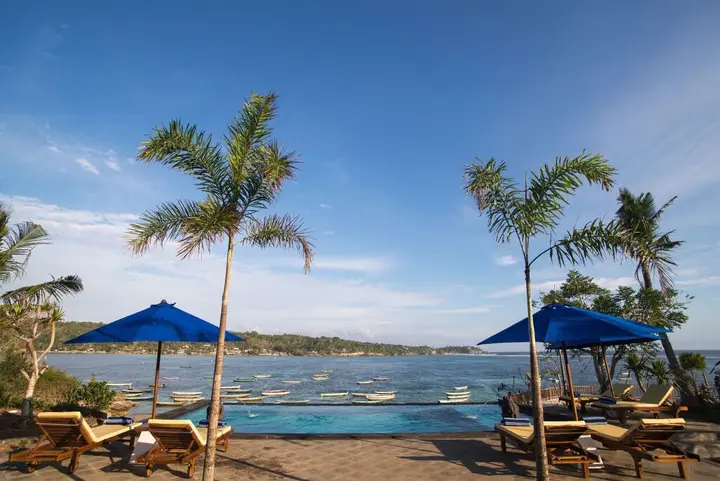 Лембонган-Айленд: Laguna Reef Huts