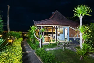 Лембонган-Айленд: Laguna Reef Huts