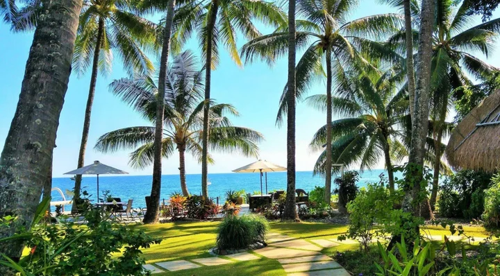 Тембок: Aloka Bahari Villas