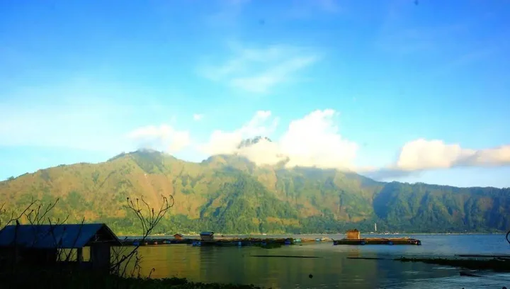Кинтамани: Puri Bening Lake Front Hotel