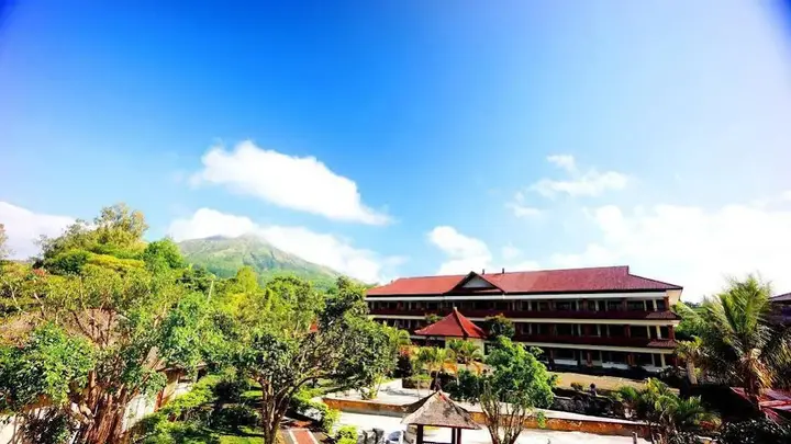 Кинтамани: Puri Bening Lake Front Hotel