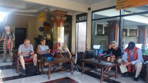 Кинтамани: Puri Bening Lake Front Hotel
