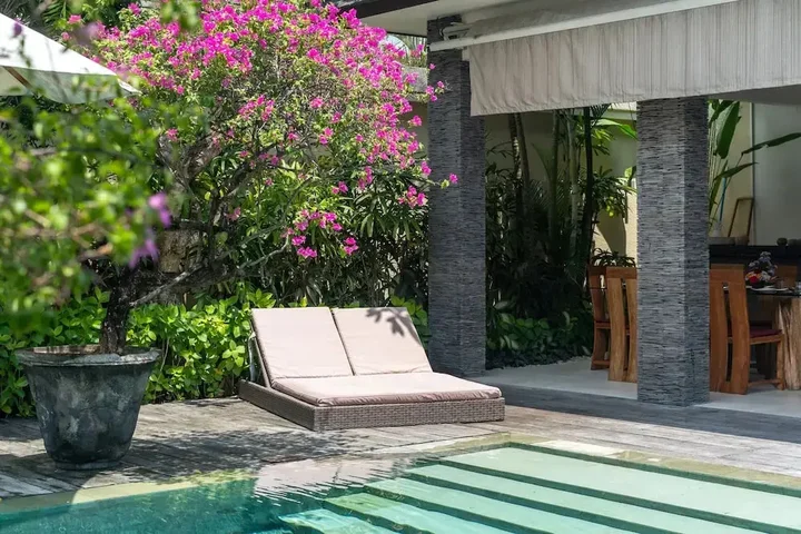 Кута: Elegant Private Villa, 3 BR, Seminyak With Staff