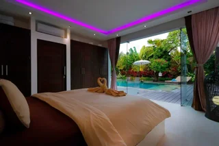 Кута: Elegant Private Villa, 3 BR, Seminyak With Staff