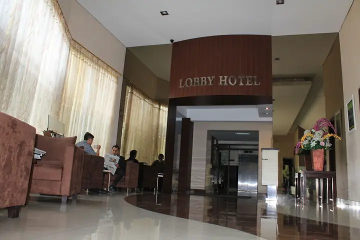 Чикаранг: Metro Hotel
