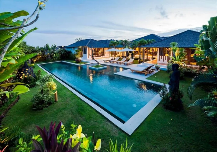Джимбаран: Jimbaran Balangan Beach Front Villa Nakar