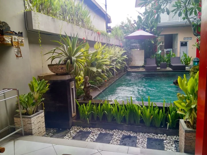 Кута: Angkul Angkul Beach In Kuta