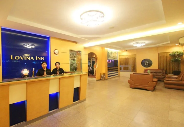Батам: Lovina Inn Penuin Hotel