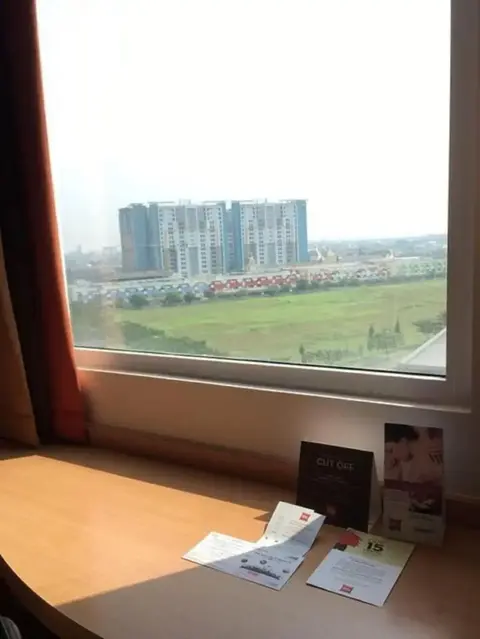 Legok: Ibis Gading Serpong