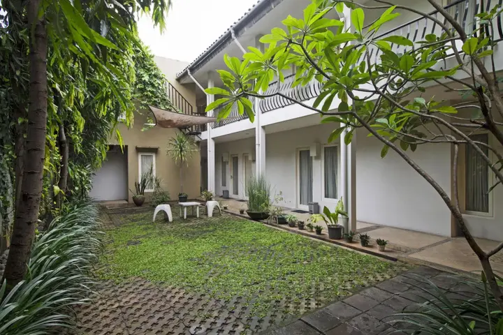 Джакарта: RedDoorz @ Mampang Prapatan