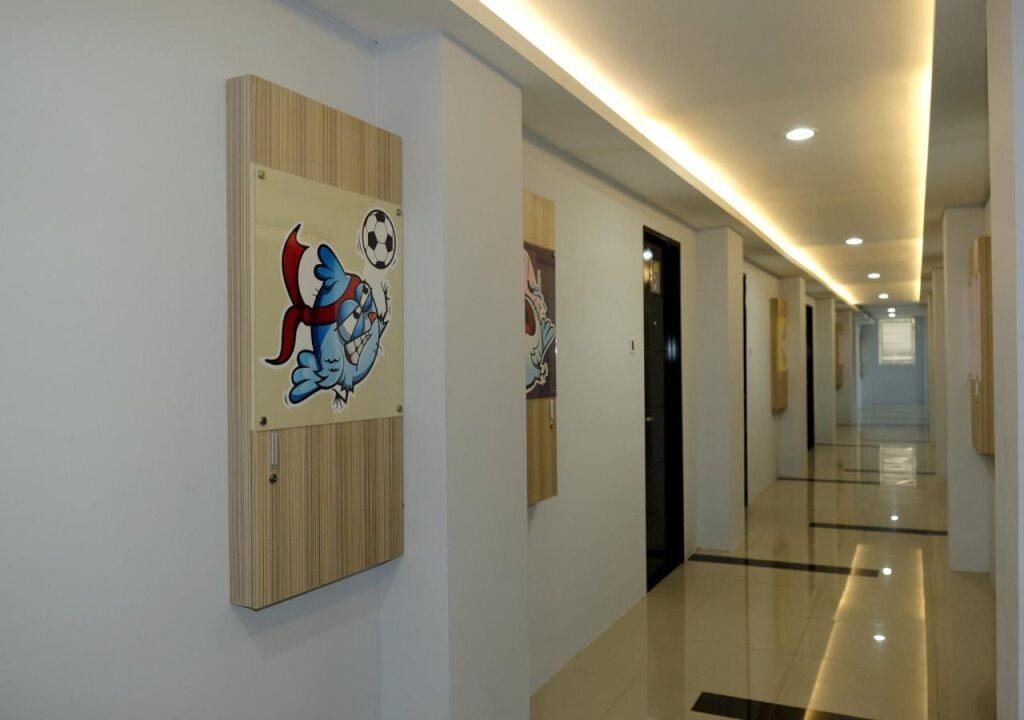 Бату: Transformer Center Hotel