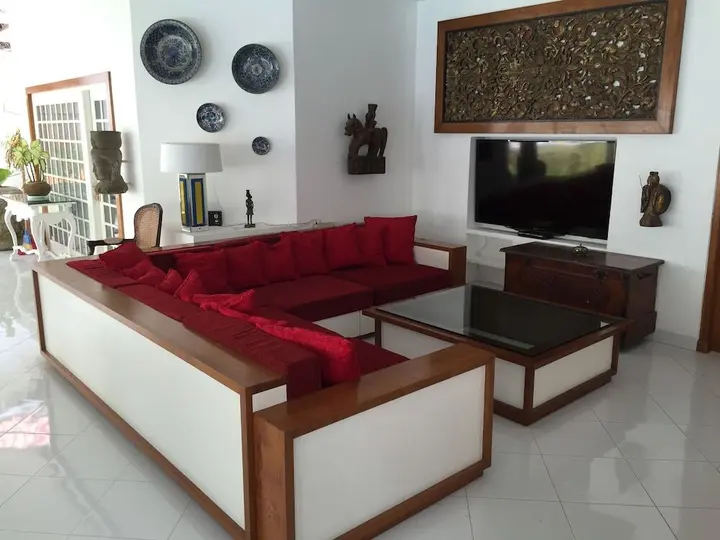 Батуретно: Yogyakarta Tropicana Villa