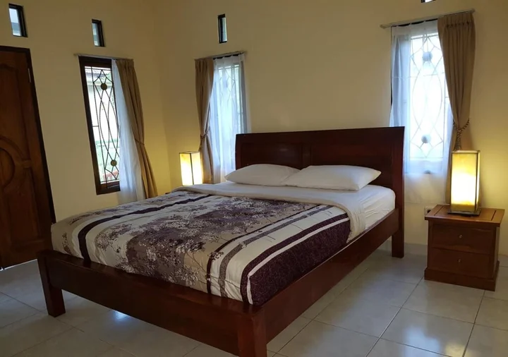 Пекату: Tregge Surf Camp Uluwatu