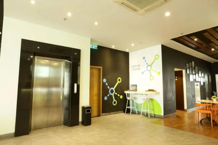 Сурабая: Cleo Hotel Basuki Rahmat Surabaya