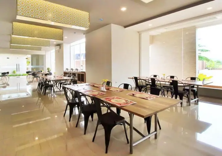 Кебумен: Grand Kolopaking Hotel