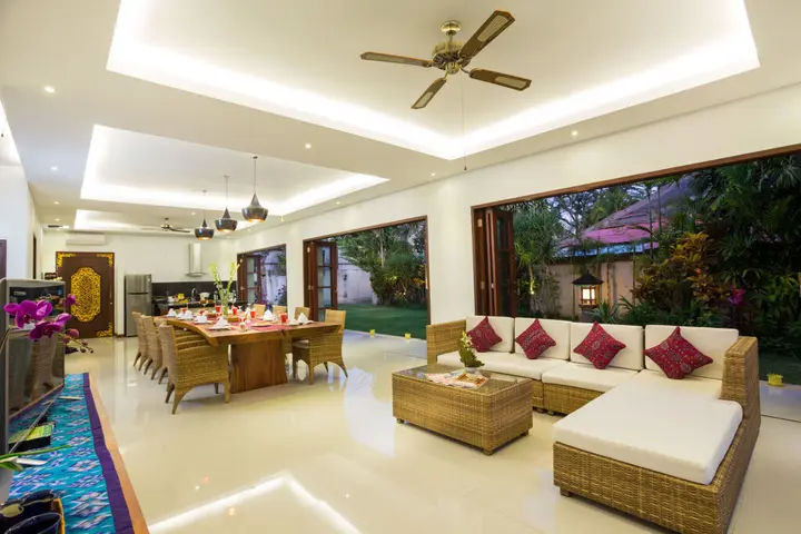 Денпасар: La Bali Sanur