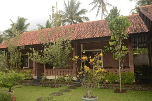 Боробудур: Rumah Catra