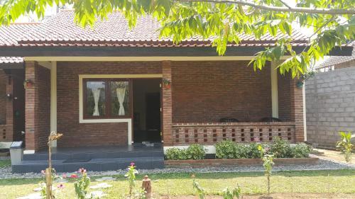 Боробудур: Rumah Catra