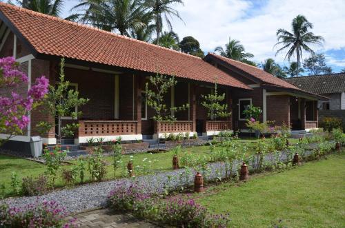 Боробудур: Rumah Catra