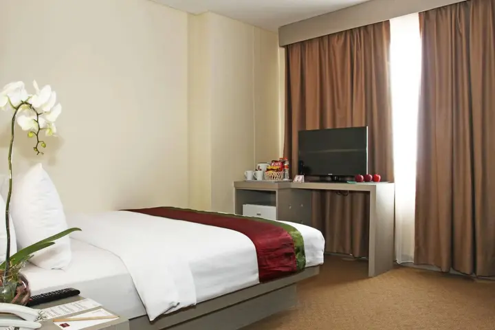 Тангеранг: Siti Hotel