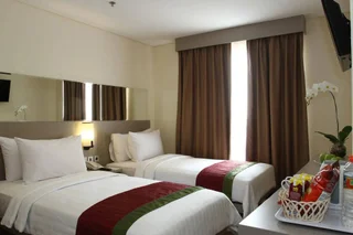 Тангеранг: Siti Hotel