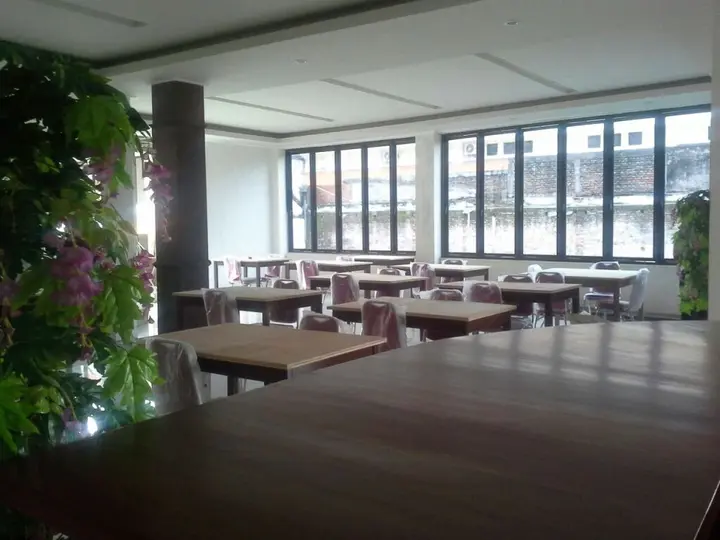 Кедири: Raya Resort Hotel