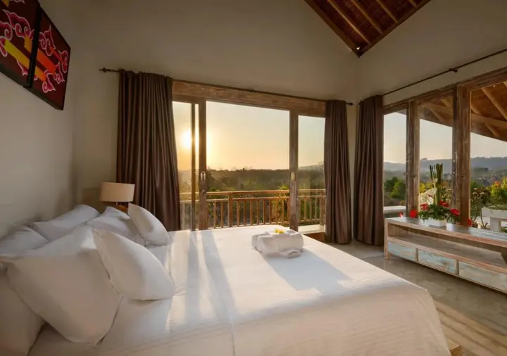 Джимбаран: Adinda Balangan Beach Villa