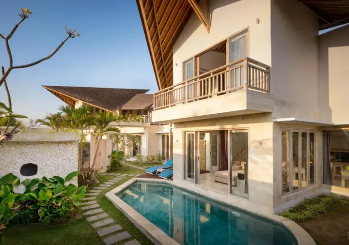 Джимбаран: Adinda Balangan Beach Villa