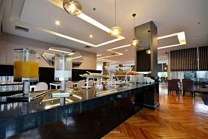 Джакарта: ZEN Rooms Mampang Tendean