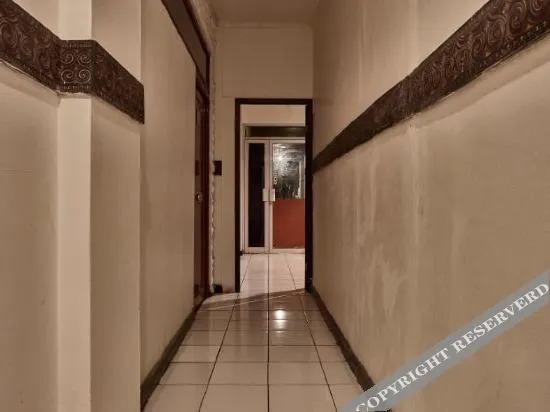Джакарта: Tator Hotel