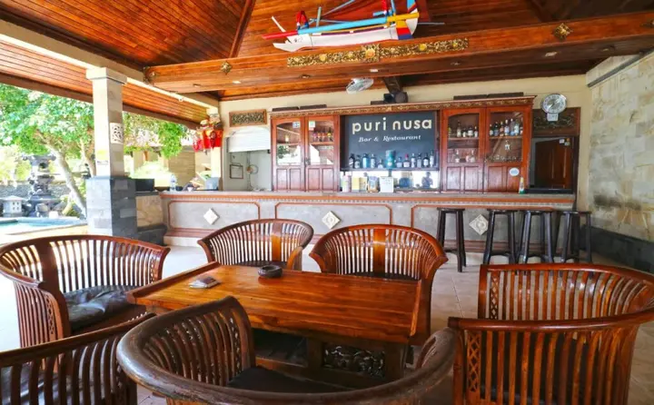 Лембонган-Айленд: Puri Nusa Beach Hotel