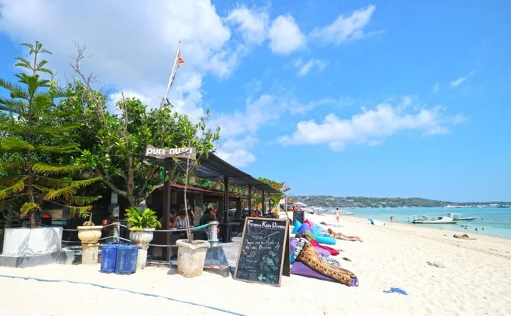 Лембонган-Айленд: Puri Nusa Beach Hotel