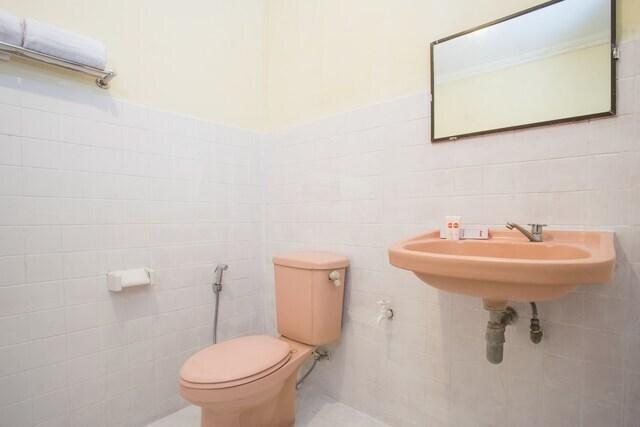Джокьякарта: OYO 1238 Hotel Perdana Near RS Bethesda