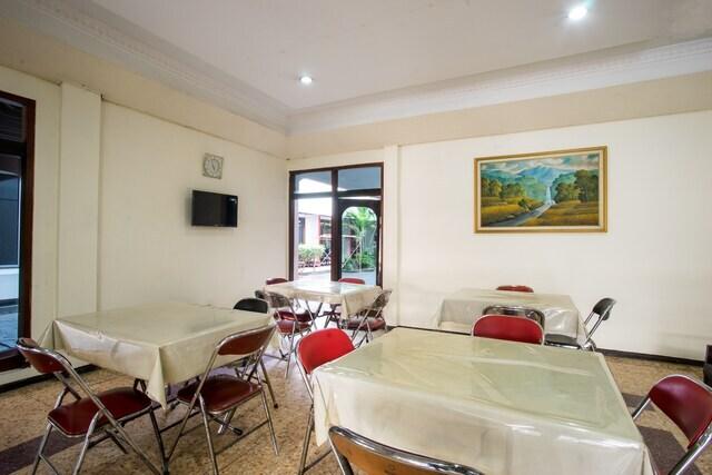 Джокьякарта: OYO 1238 Hotel Perdana Near RS Bethesda