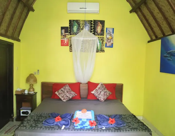 Гили Аир: Damai Bungalows