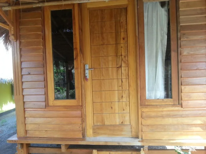 Гили Аир: Damai Bungalows