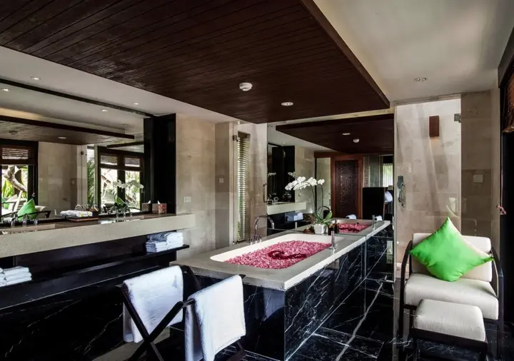 Сукавати: Sanctoo Suites and Villas