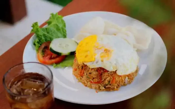 Пекату: Litus Bingin Uluwatu