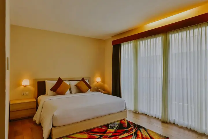 Лембонган-Айленд: d’Nusa Beach Club and Resort