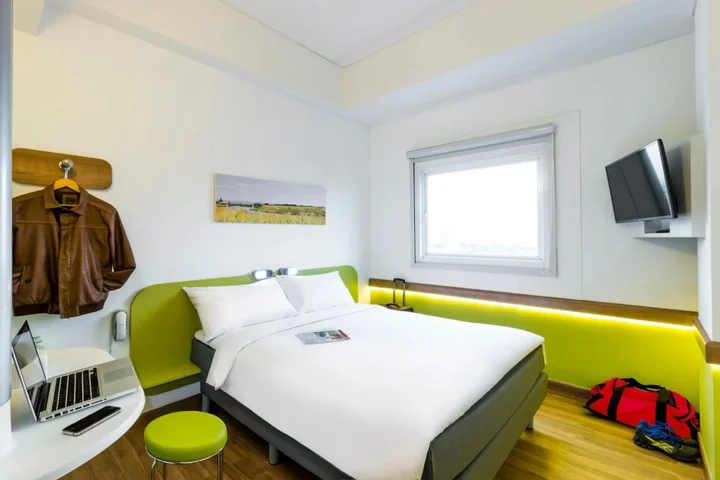 Сурабая: Deka Hotel Surabaya HR Muhammad
