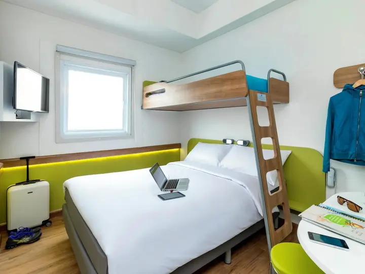 Сурабая: Deka Hotel Surabaya HR Muhammad