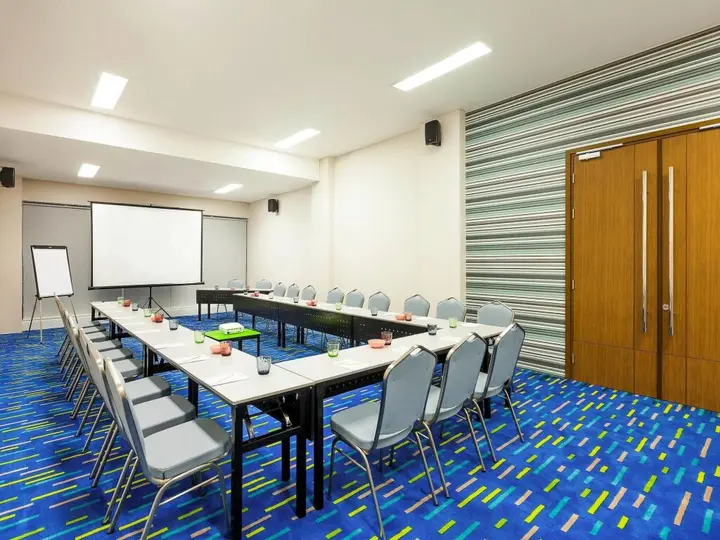 Сурабая: Deka Hotel Surabaya HR Muhammad