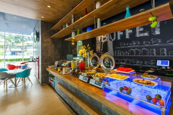 Сурабая: Deka Hotel Surabaya HR Muhammad